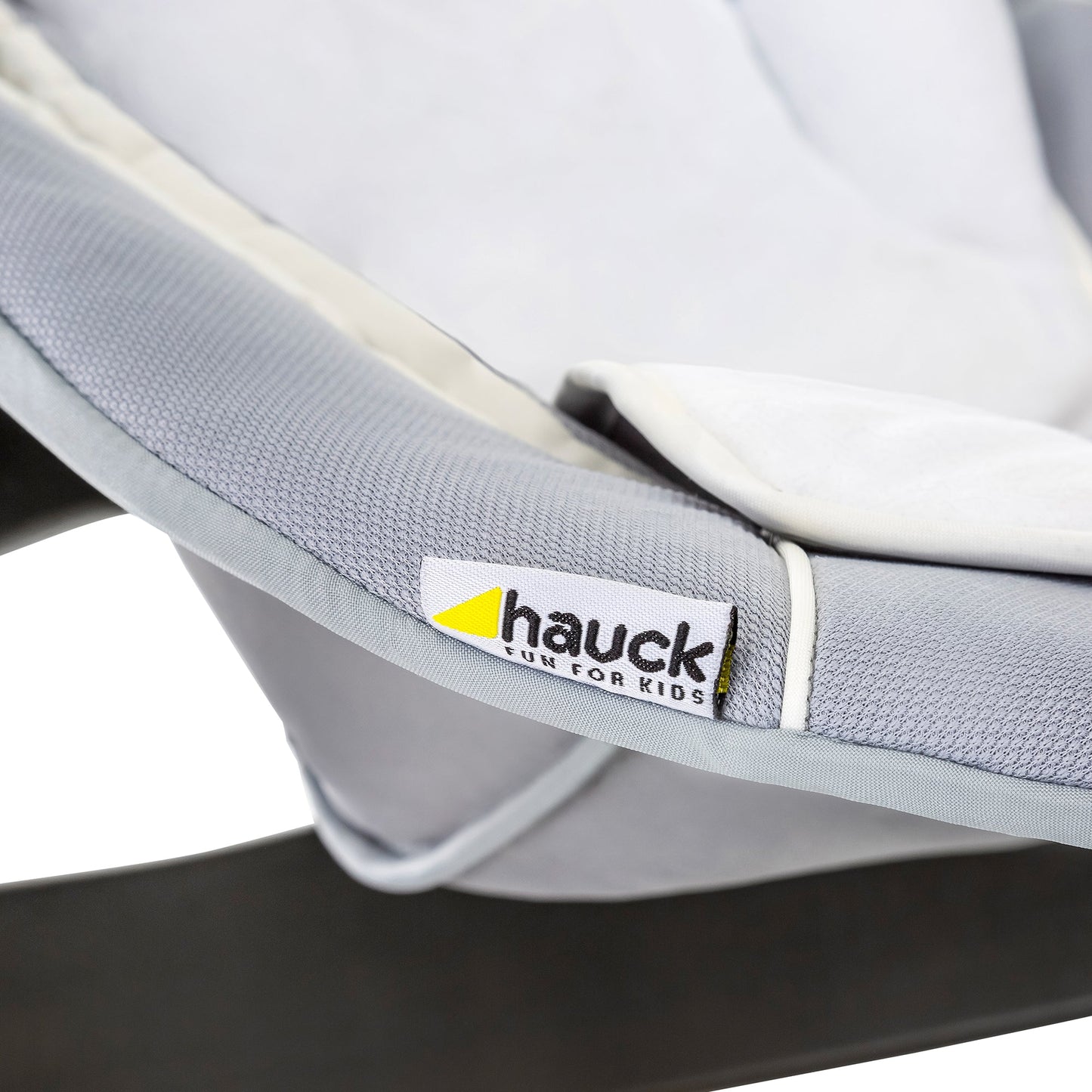 Hauck Alpha Bouncer 2in1 Rocker & Bouncer || Fashion-Grey || Used for Birth+ to 9M - Toys4All.in